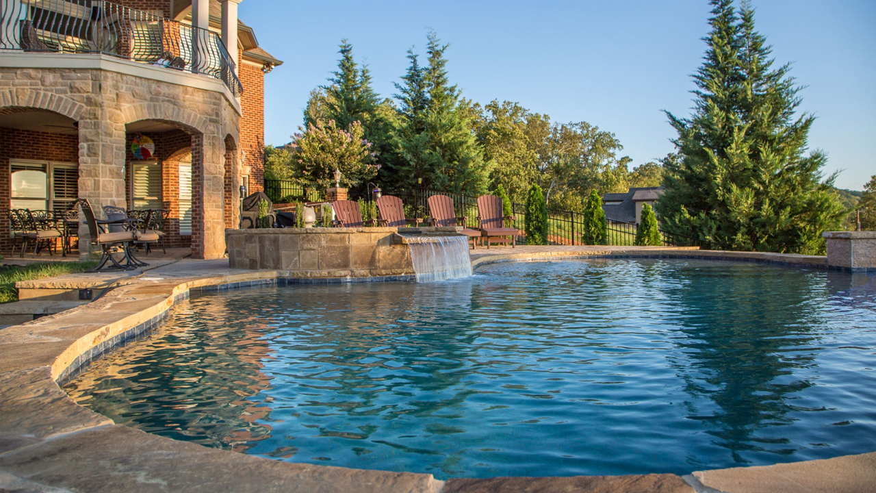 Professional pool builders Tulsa