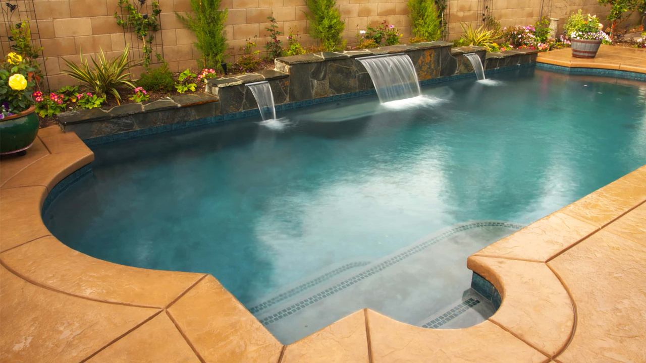 Professional pool builders Tulsa