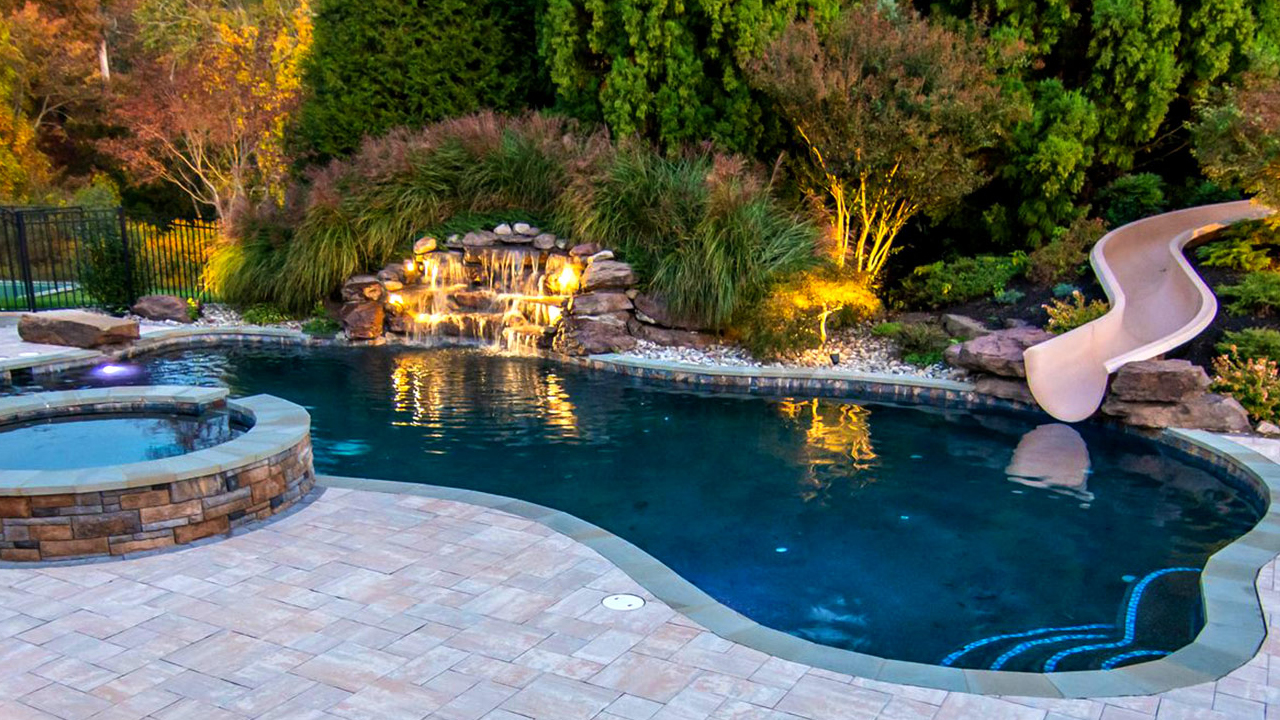 Quality pool builders Tulsa