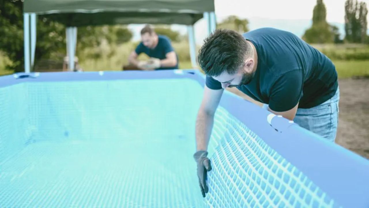 custom pool builder near me