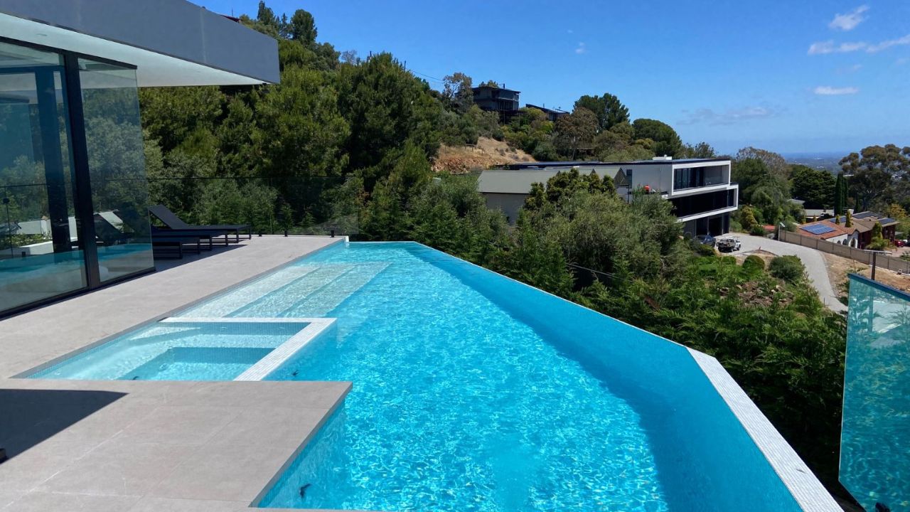 custom pool builder near me