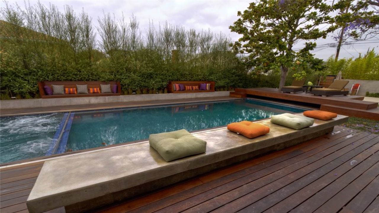 custom pool builder
