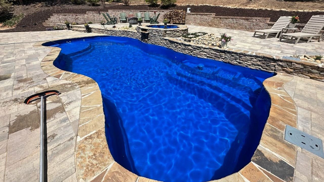  swimming pool company 