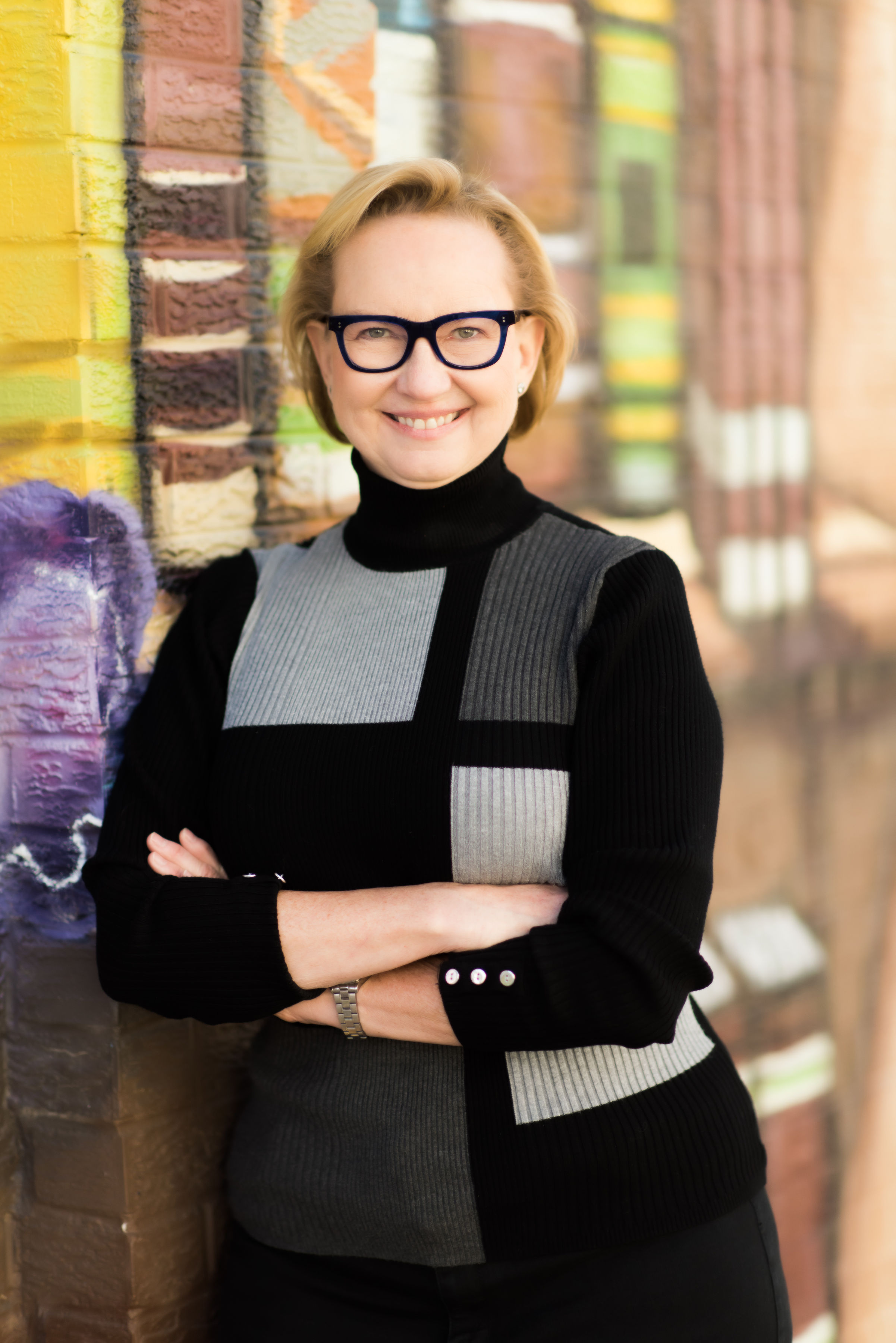 2024 Top 30 Global Leadership Guru Cindy Solomon is one of the most sought-after leadership and customer experience experts in the world. Her Courageous Leadership keynotes, workshops, and training intensives have been experienced by over 350,000 leaders globally. Cindy’s programs are the fast track to achieving customer and employee loyalty and engagement during disruption and change.