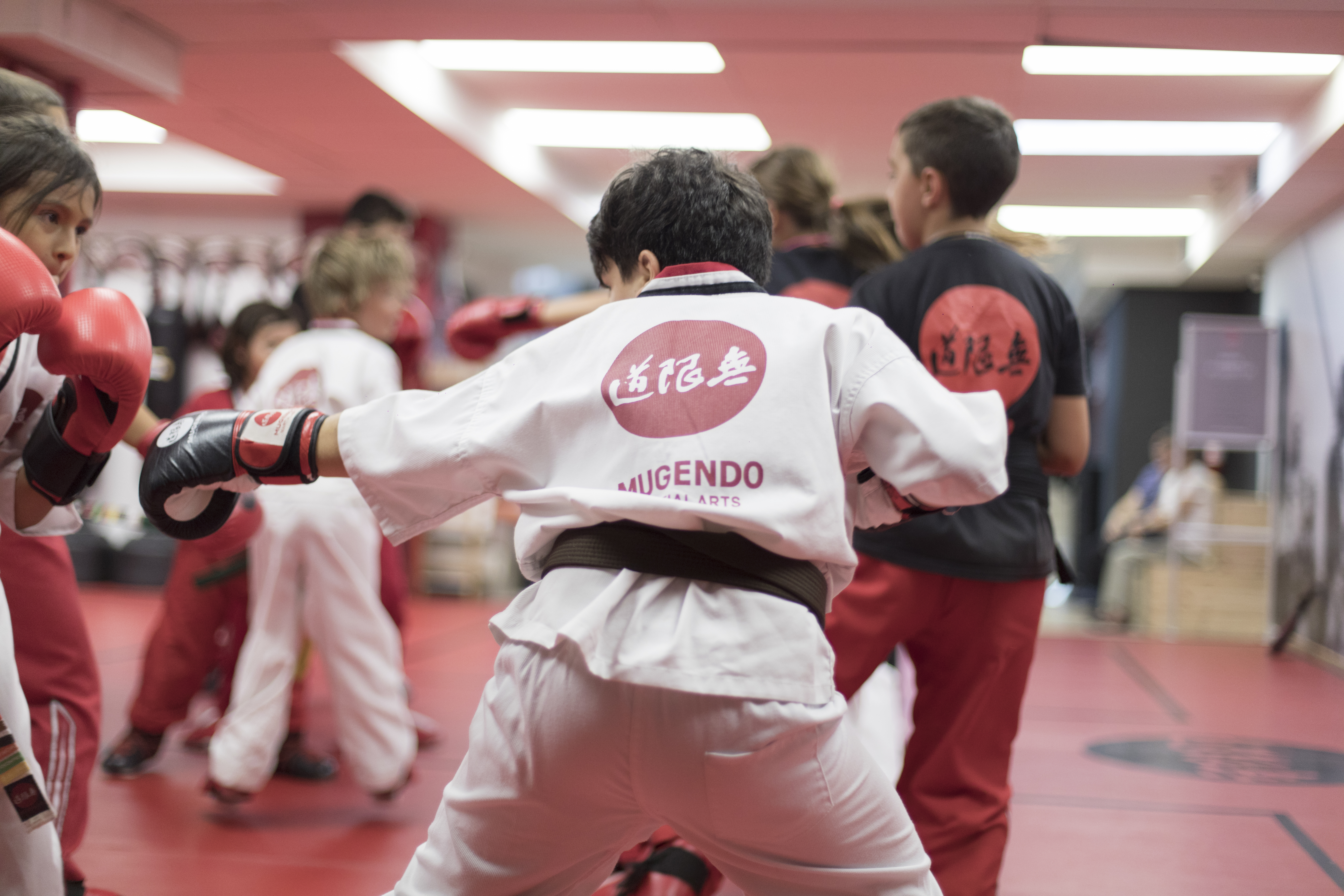 Tu Primera Clase de Kickboxing en Barcelona | Guía 2025