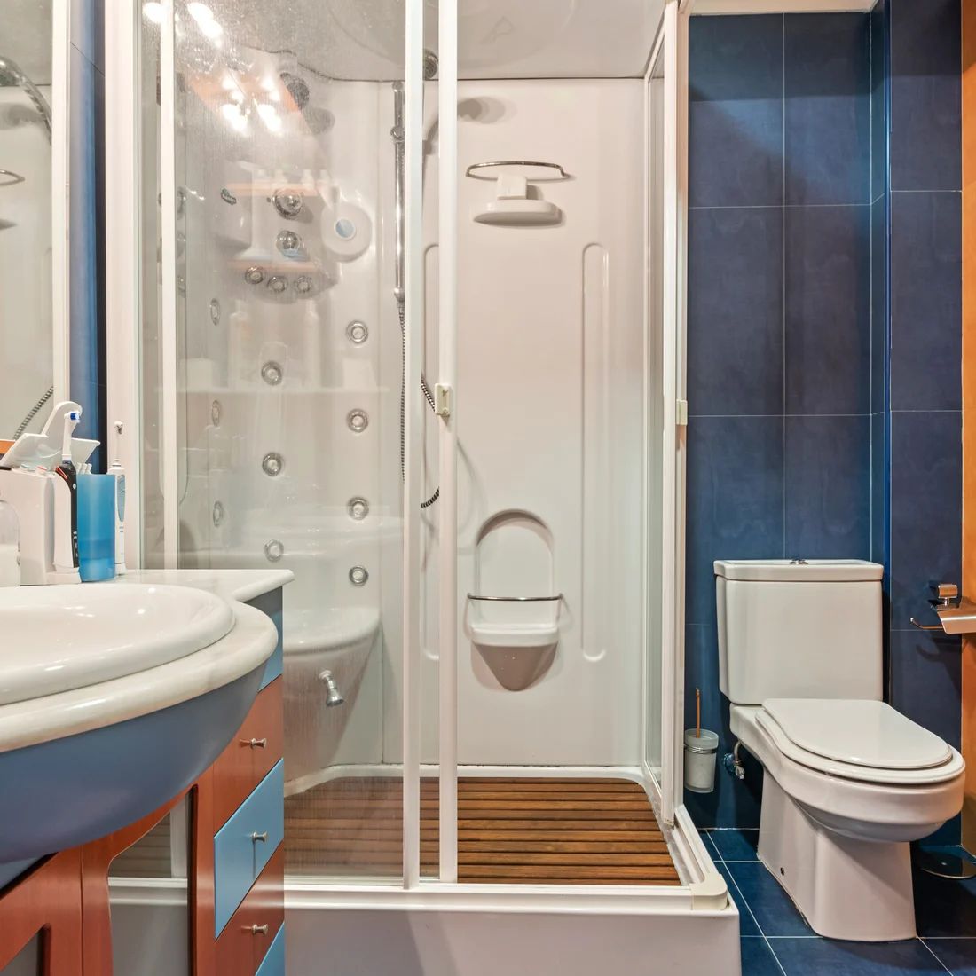 Baño premium con hidromasaje y sauna