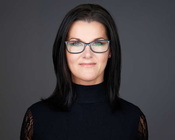 Aleksandra Besterfeldt is the owner of Embrace Behavioral Health in Vernon Hills, IL.
