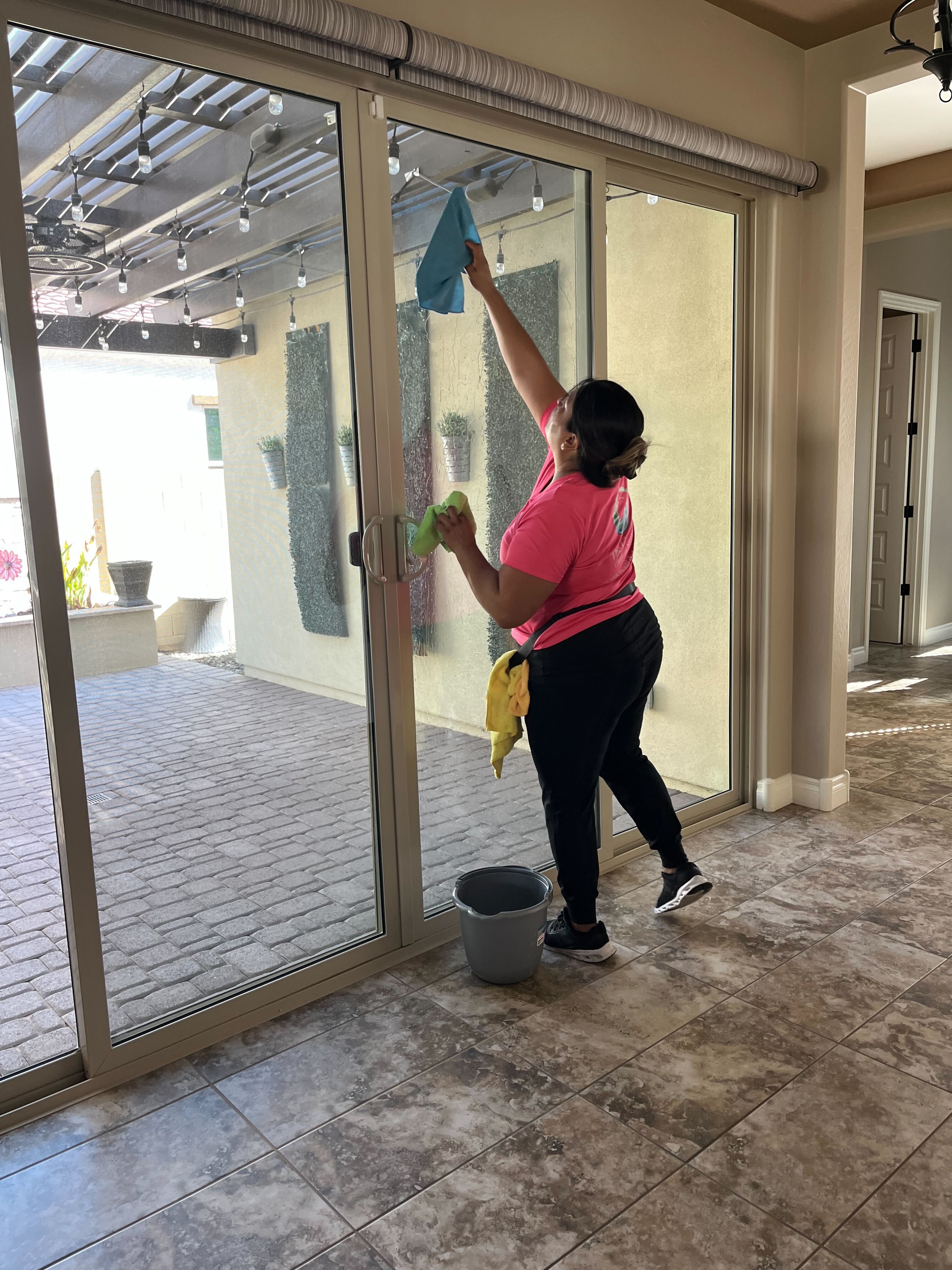 Professional window cleaning Gilbert