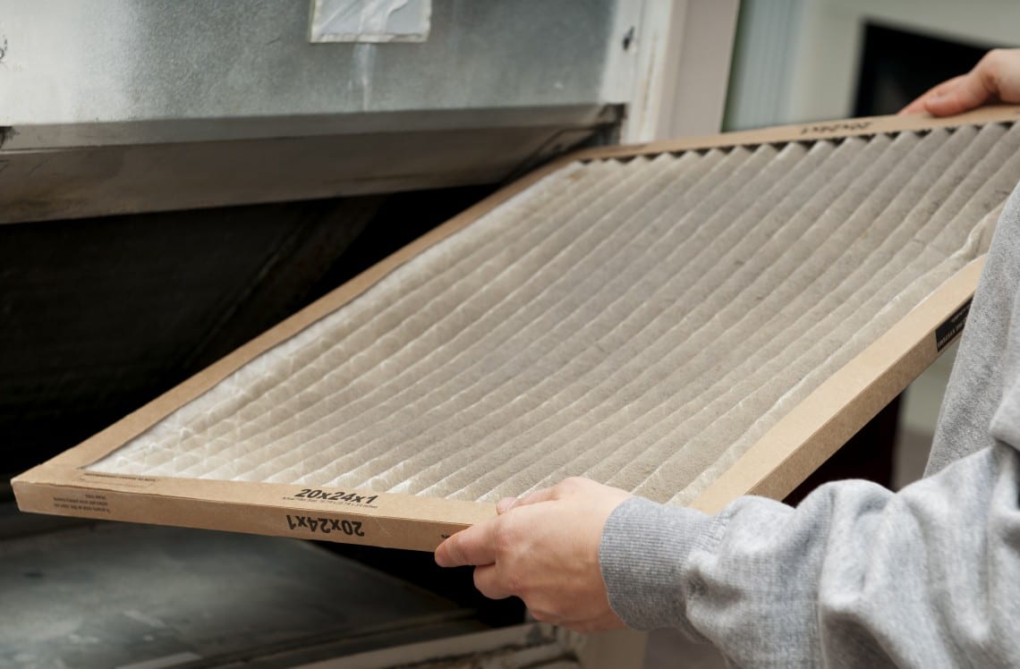 Heat & Cool Efficiently – Change Your Air Filter