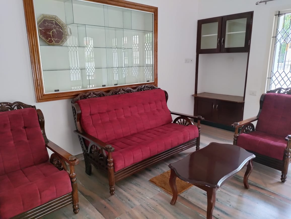 Independent house at Kuravankonam perfect for Office Kindergarten etc Independent house at Kuravankonam perfect for Office Kindergarten etc
