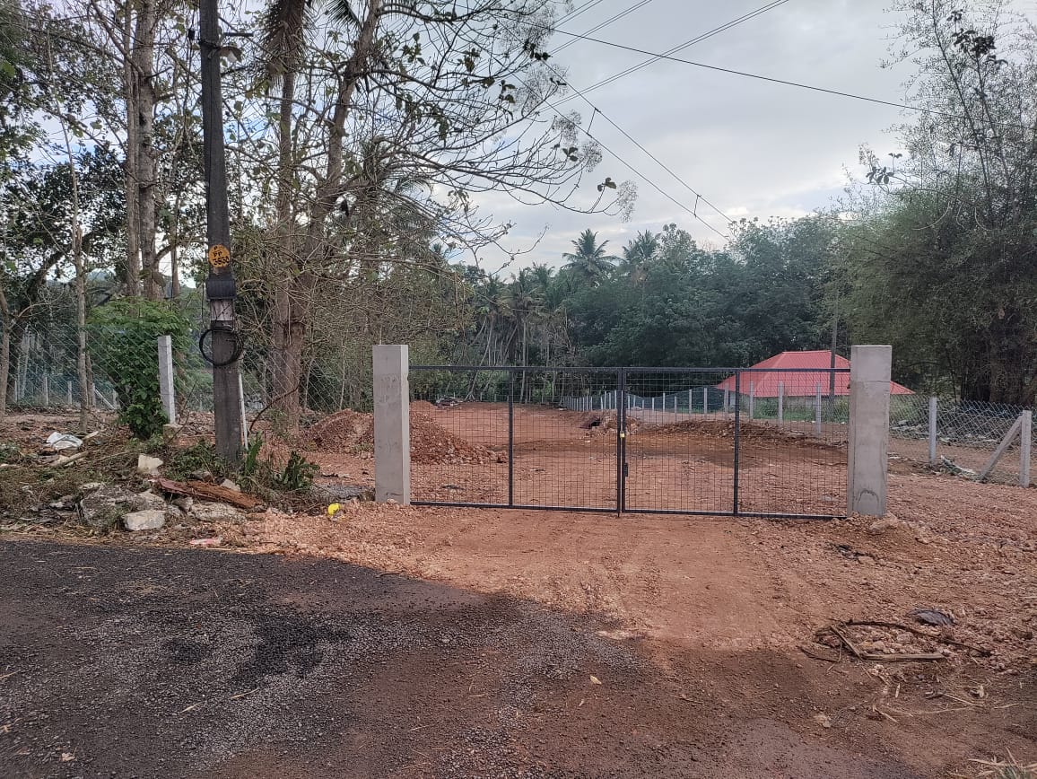 Prime 77 Cents Land in Pothencode - Unbeatable ₹1.5 Lakhs Prime 77 Cents Land in Pothencode - Unbeatable ₹1.5 Lakhs