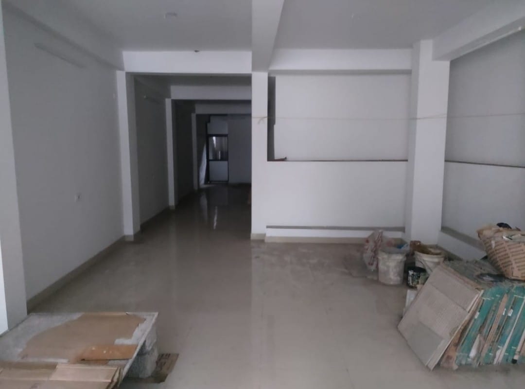 Brand New 3 Storied, 3000 sq ft commercial ground and first building for rent at Thampanoor Brand New 3 Storied, 3000 sq ft commercial ground and first building for rent at Thampanoor