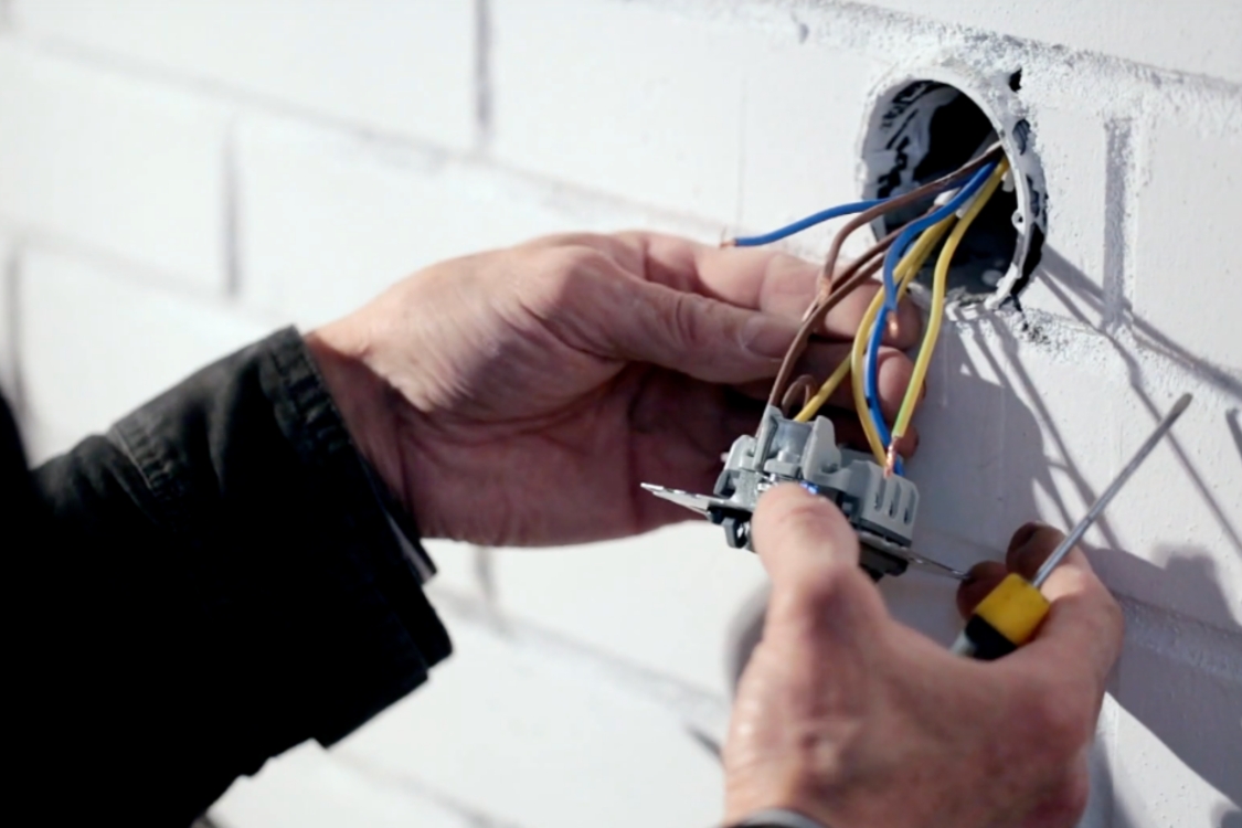 Elektroinstallationen – Beispiel für moderne elektrische Hausinstallation