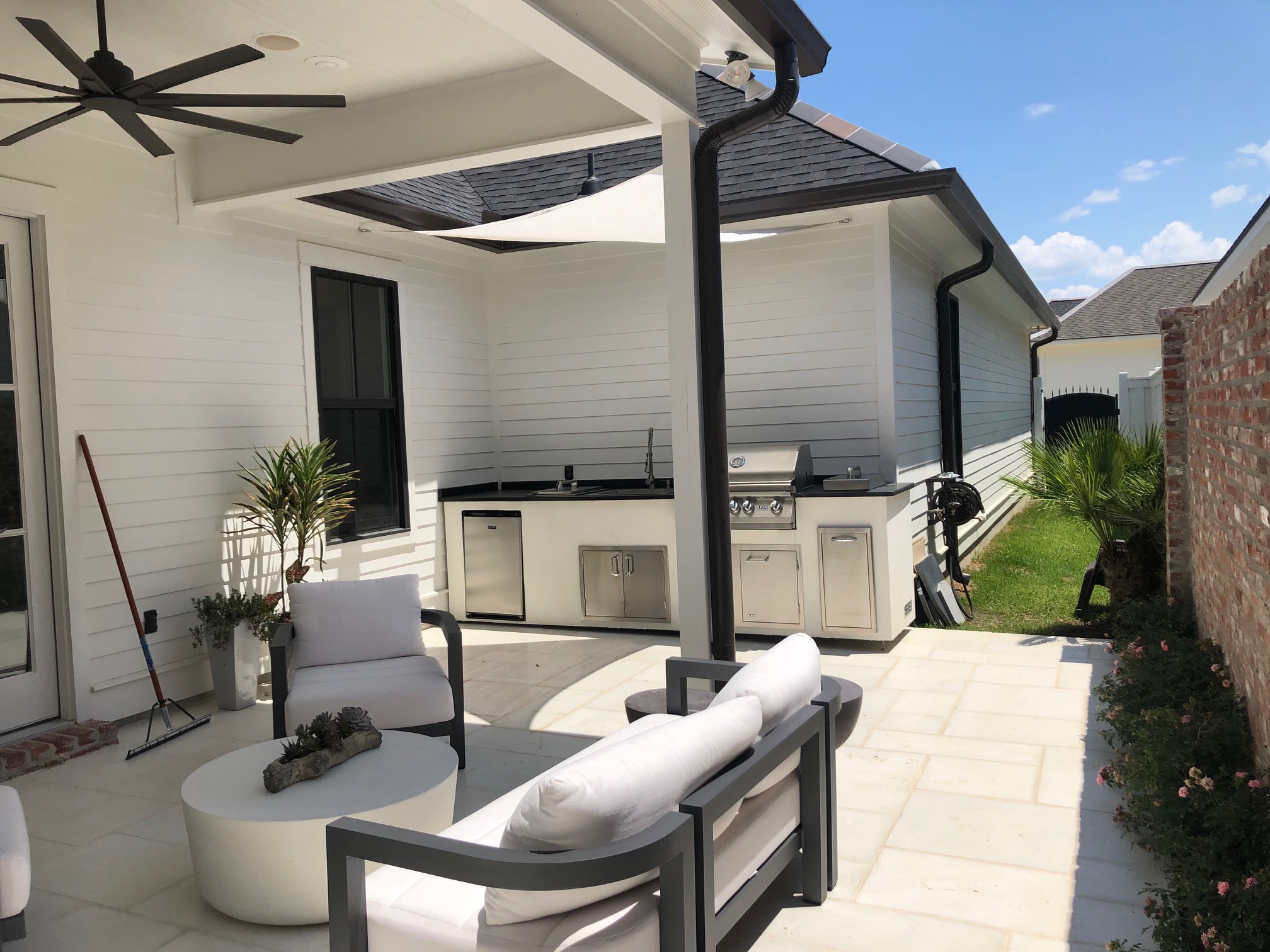 Outdoor Kitchen Design