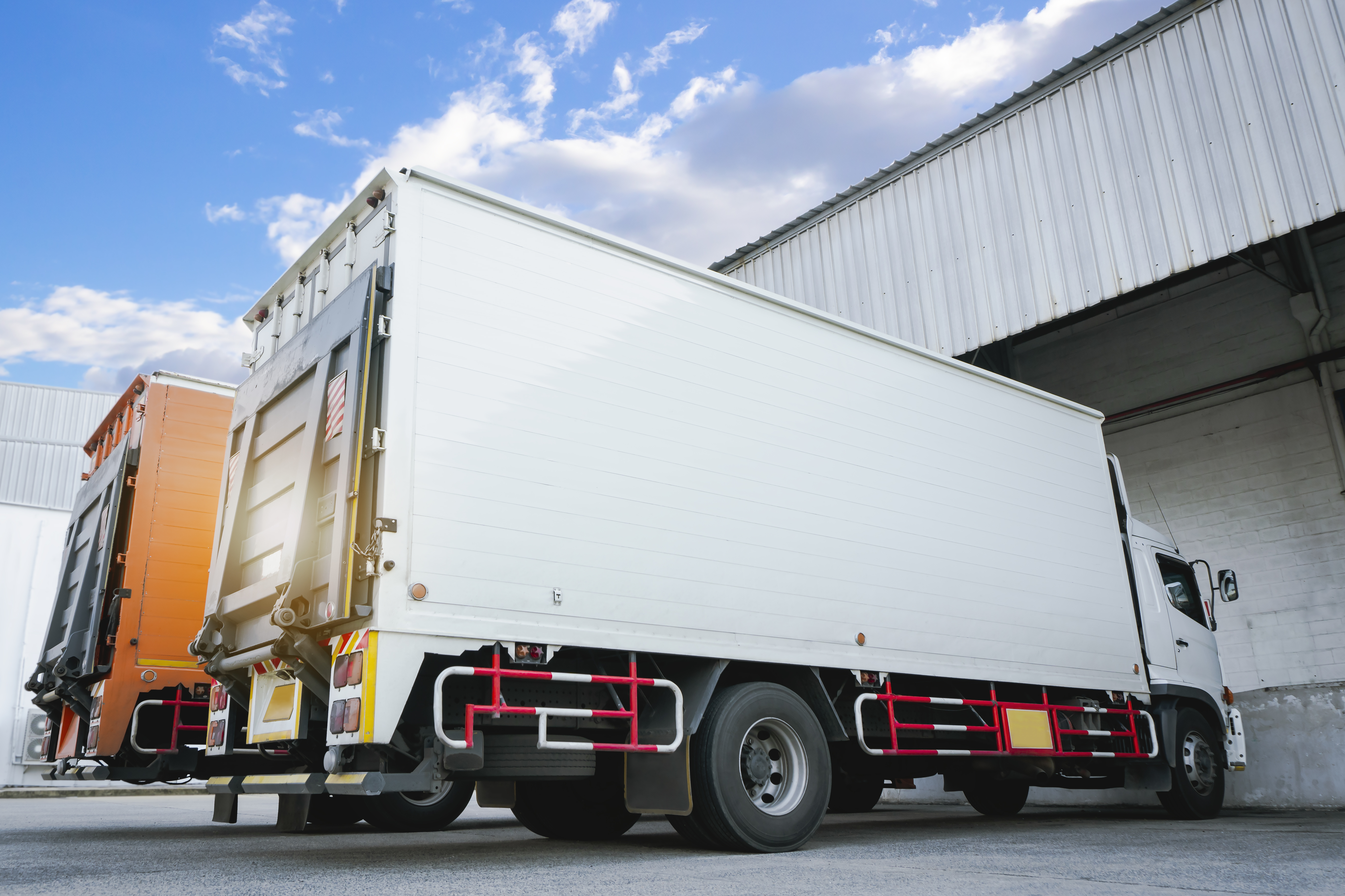 Trailer lease and rental options