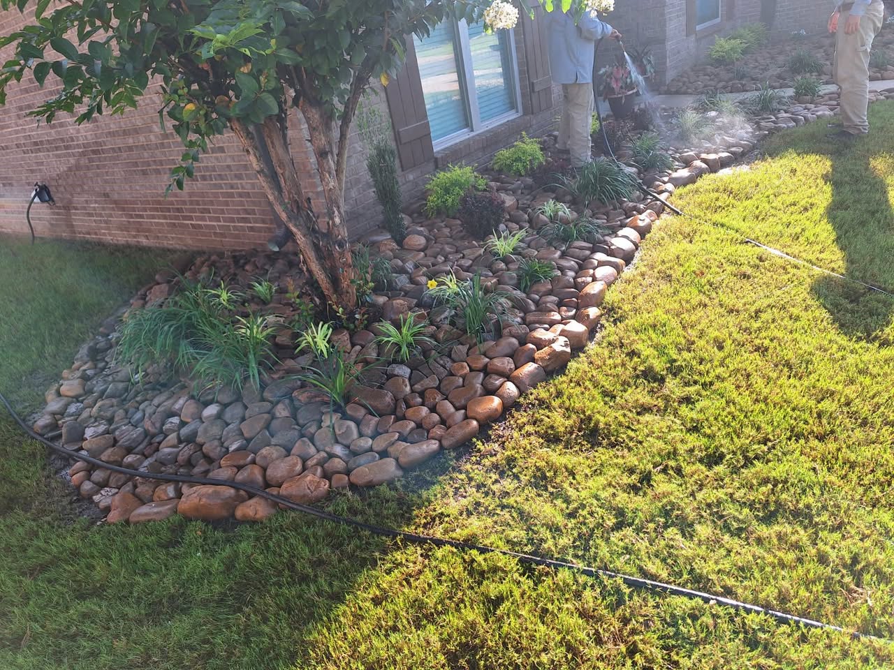 landscaping services tupelo ms