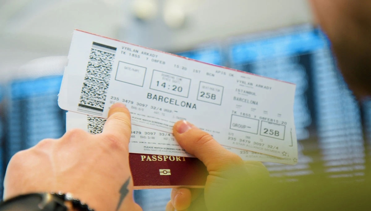 Online Flight & Ticket Scams Online Flight & Ticket Scams