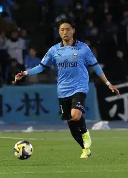 川崎前鋒老將小林悠左腿比目魚肌撕裂，確定缺席比賽