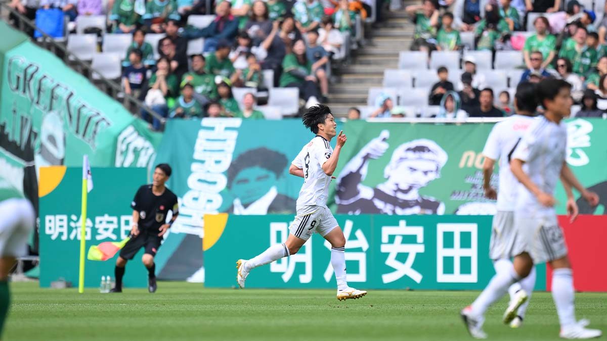 J1聯賽雙響炮：橫濱水手狂勝！川崎前鋒持山匡佑帽子戲法震撼登場！