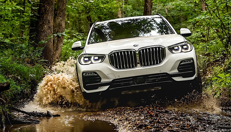 gambar mobil BMW X5 untuk Blog dan Halaman