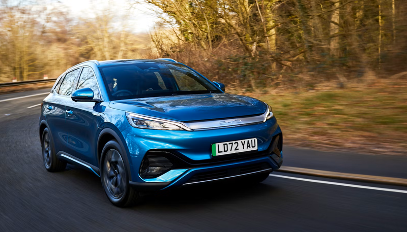 gambar mobil BYD Atto 3 untuk halaman dan artikel