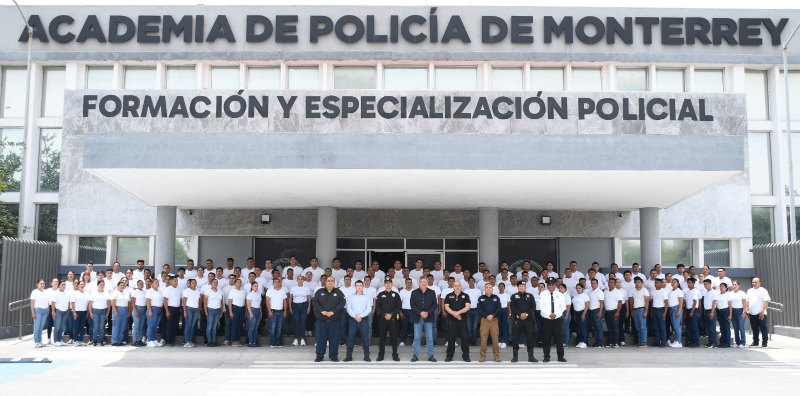 Ingresan 104 cadetes a la Academia de Policía de Monterrey