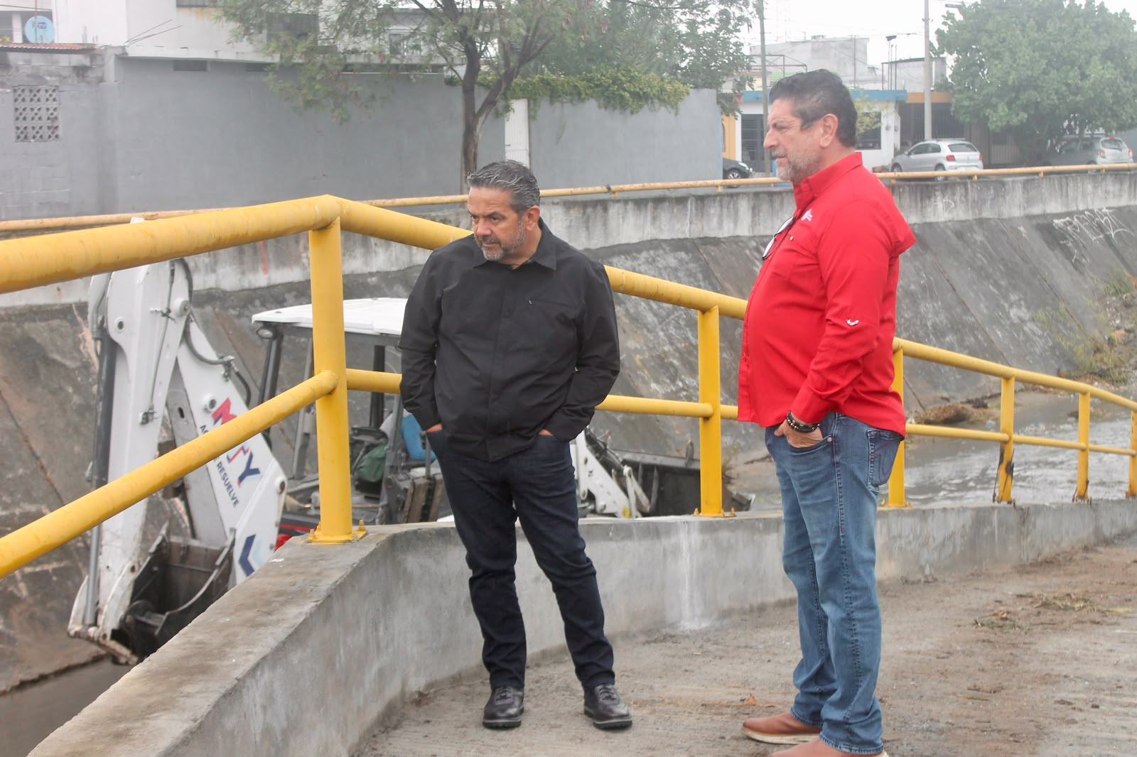 Retira Gobierno de Monterrey 4 mil toneladas de basura y escombro del Canal Medular