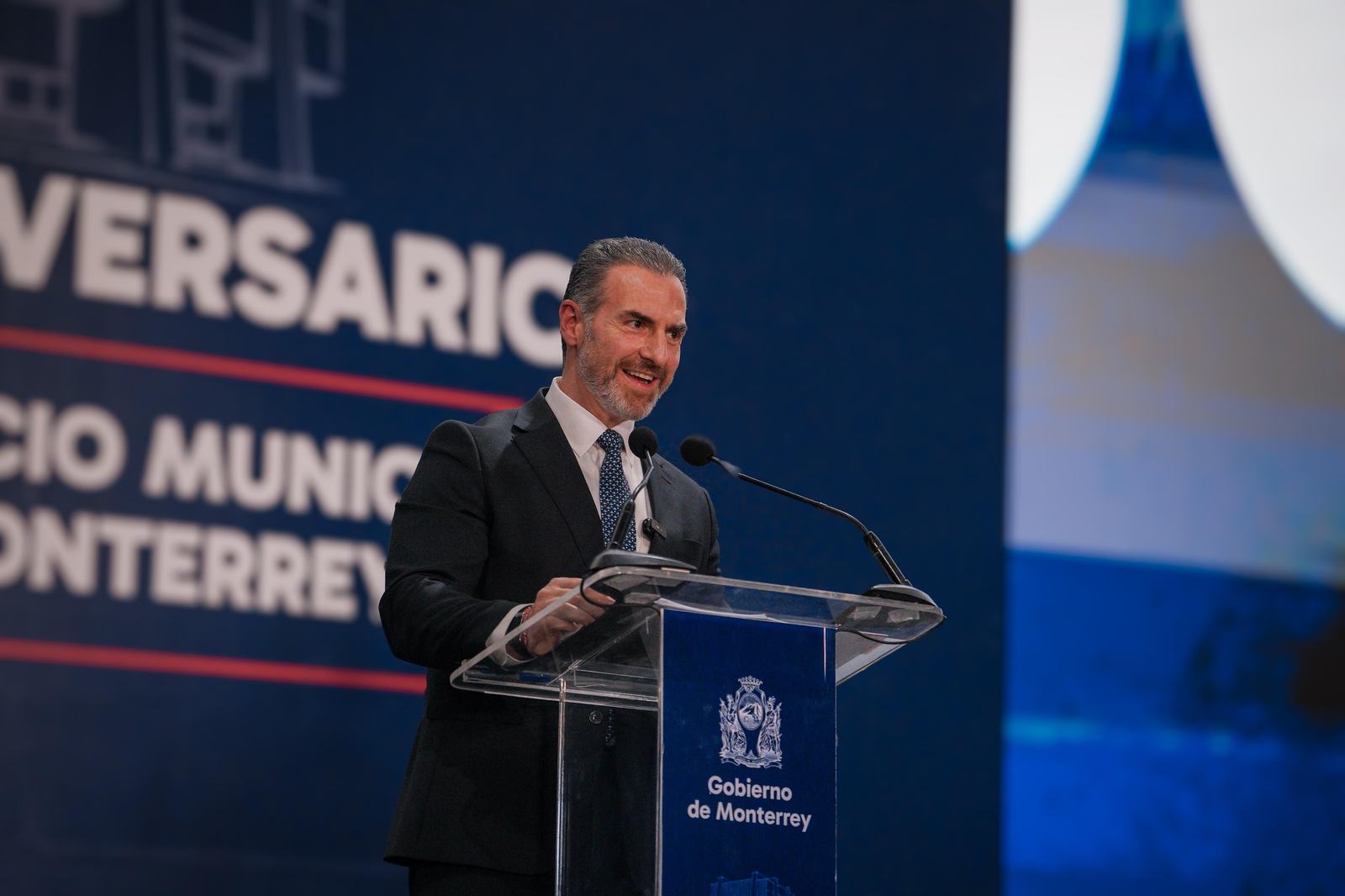 CELEBRA MONTERREY 50 AÑOS DE SU PALACIO MUNICIPAL