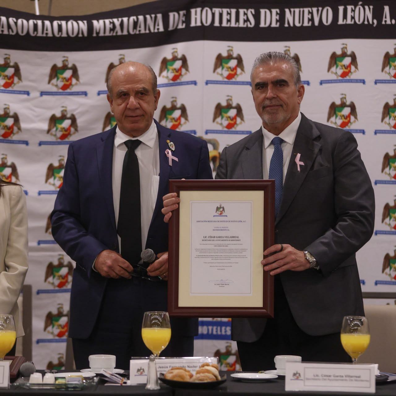 Reconocen hoteleros de Nuevo León a Gobierno de Monterrey por acciones para prevenir la trata y explotación infantil