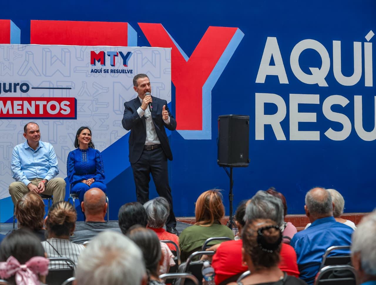 Monterrey fortalece la seguridad patrimonial de 280 familias con entrega de testamentos