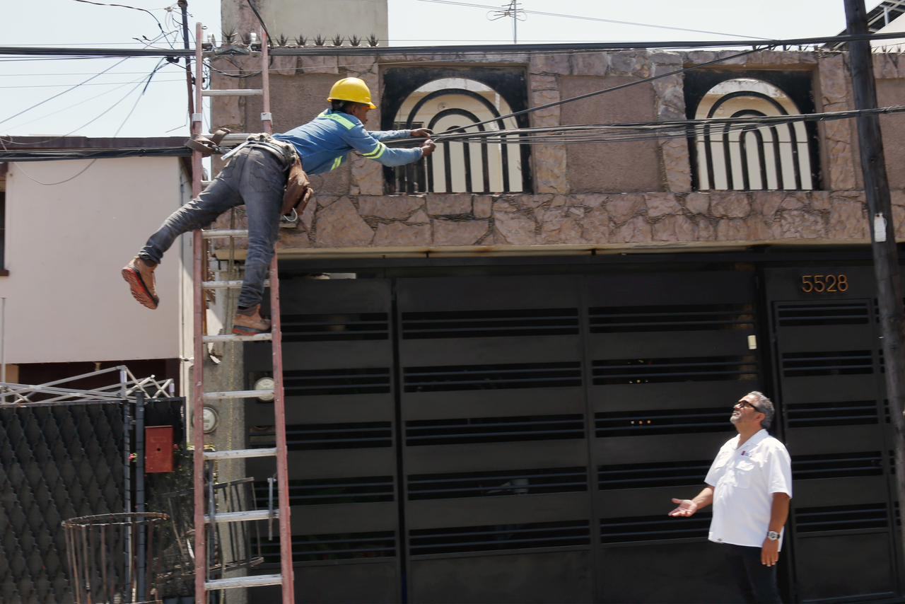 Monterrey supera meta de retiro de cable en desuso