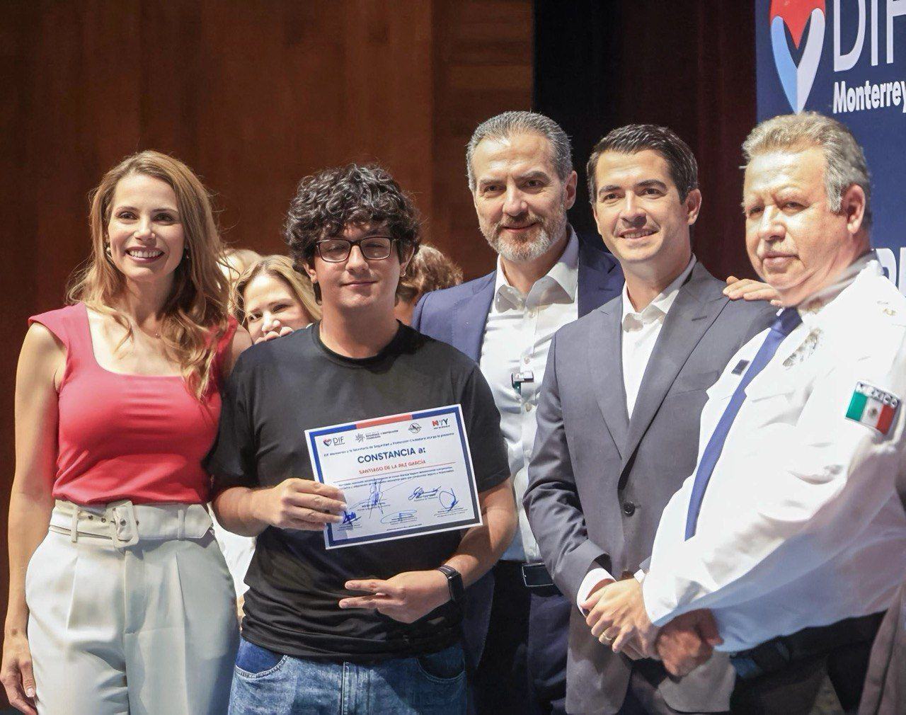 Suma DIF Monterrey 2 mil 300 personas beneficiadas con el programa “Maneja Seguro”