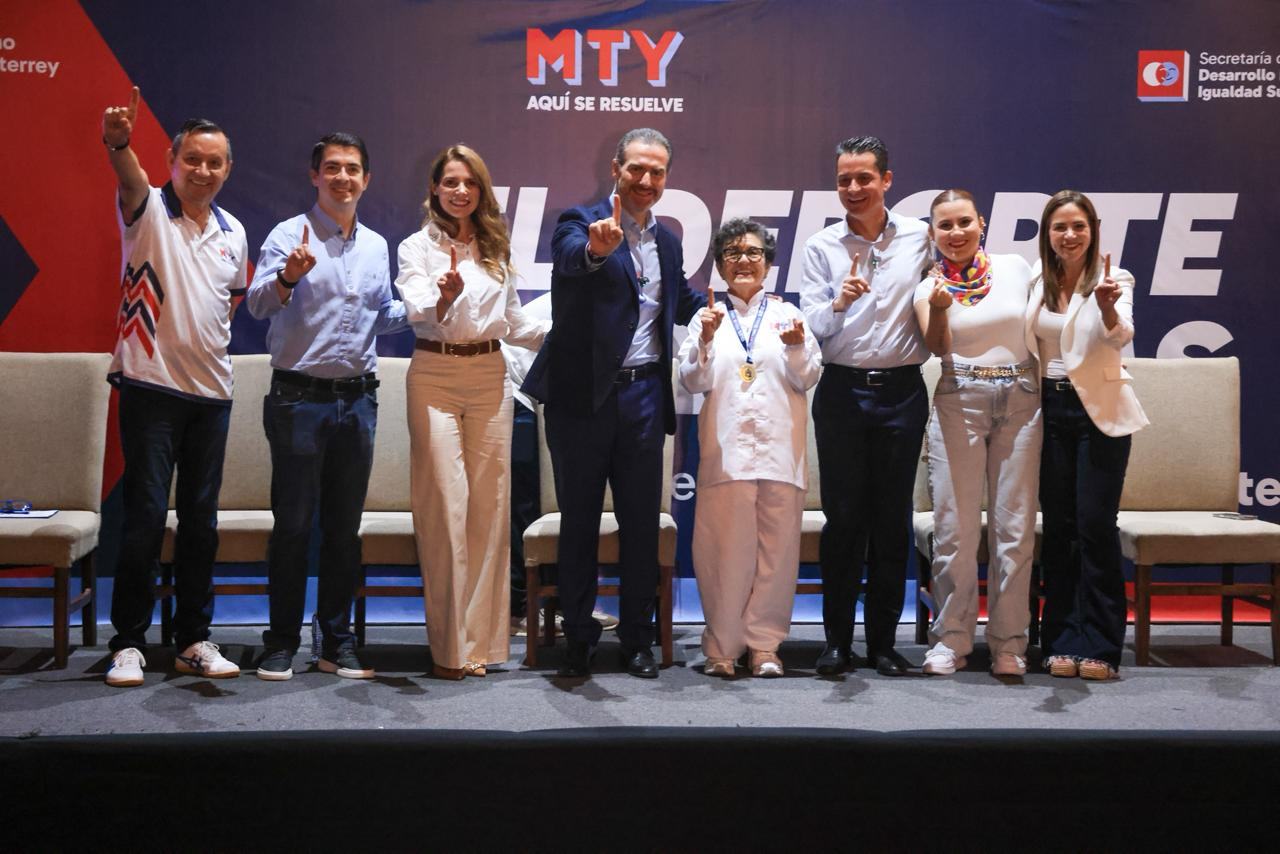 Reconoce Gobierno de Monterrey a adultos mayores deportistas
