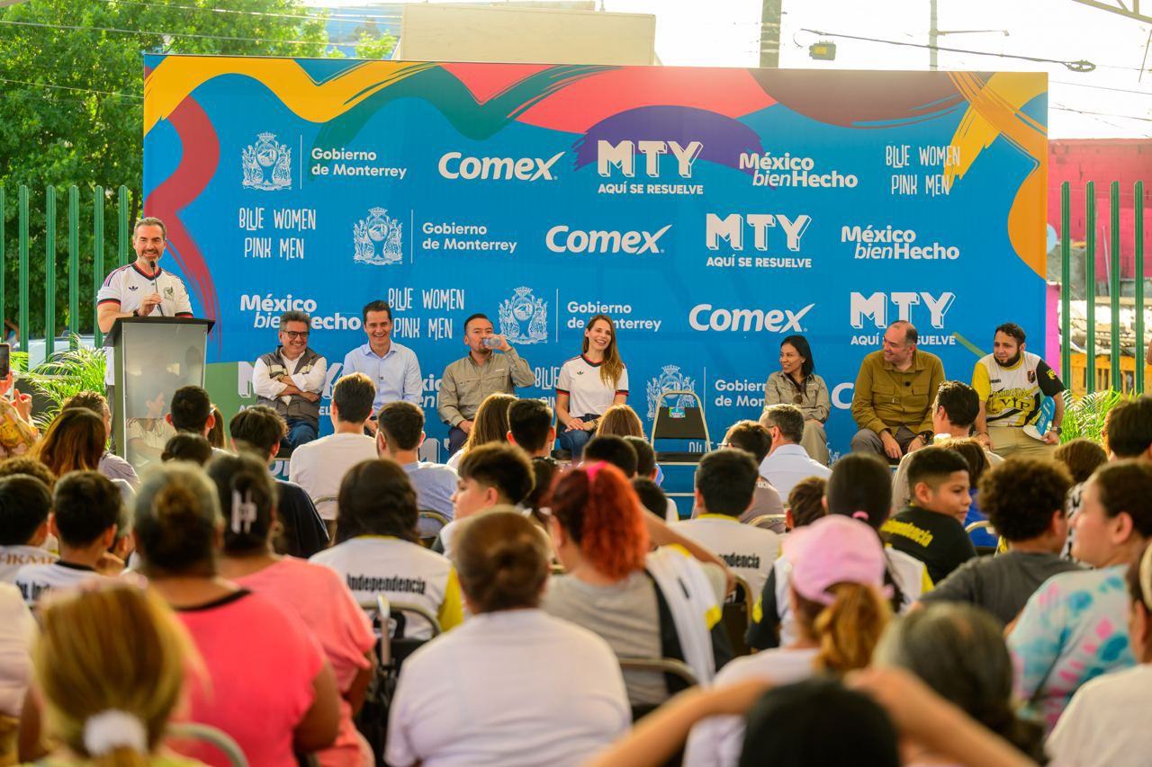 Entrega Monterrey canchas rehabilitadas rumbo al Mundial
