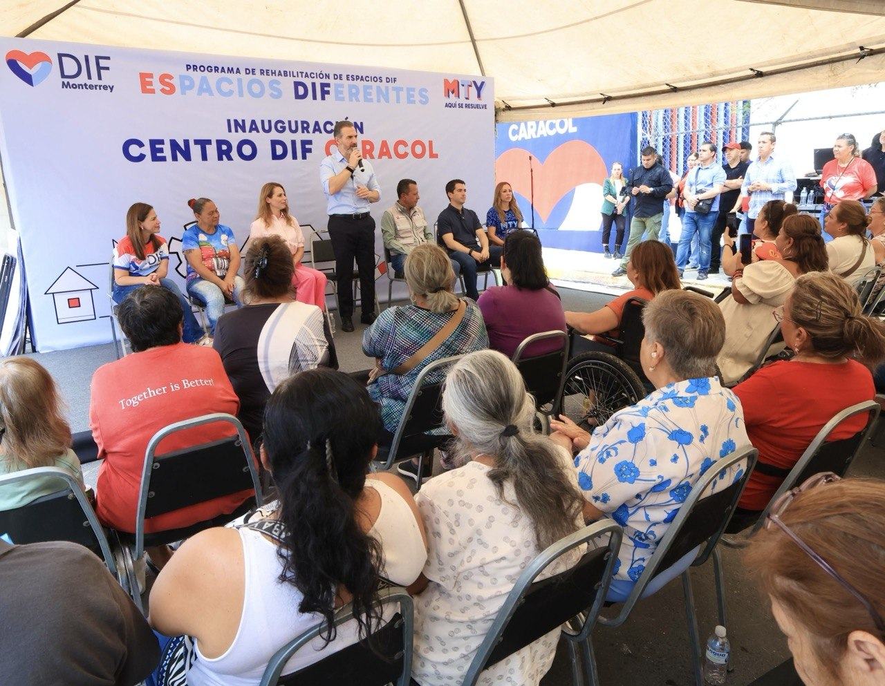 Inaugura Monterrey Unidad de Rehabilitación y Centro DIF en colonia Caracol