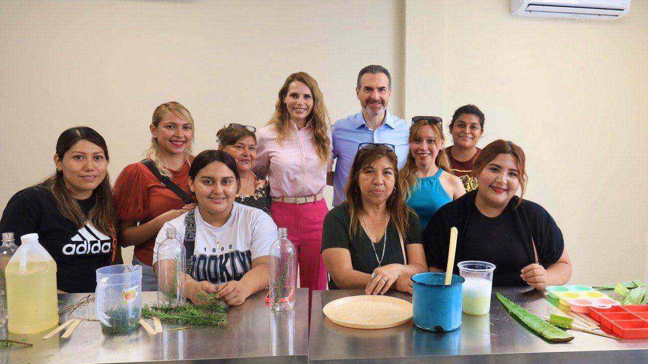 Inaugura Monterrey Unidad de Rehabilitación y Centro DIF en colonia Caracol