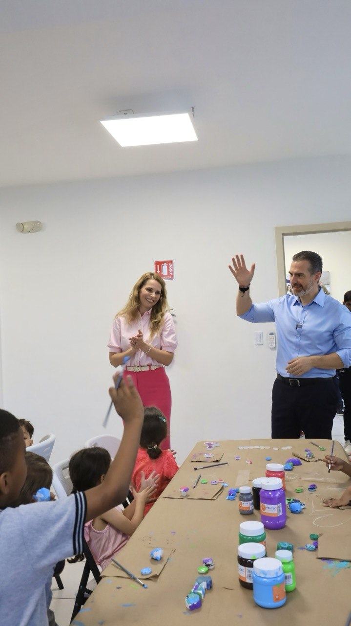 Inaugura Monterrey Unidad de Rehabilitación y Centro DIF en colonia Caracol