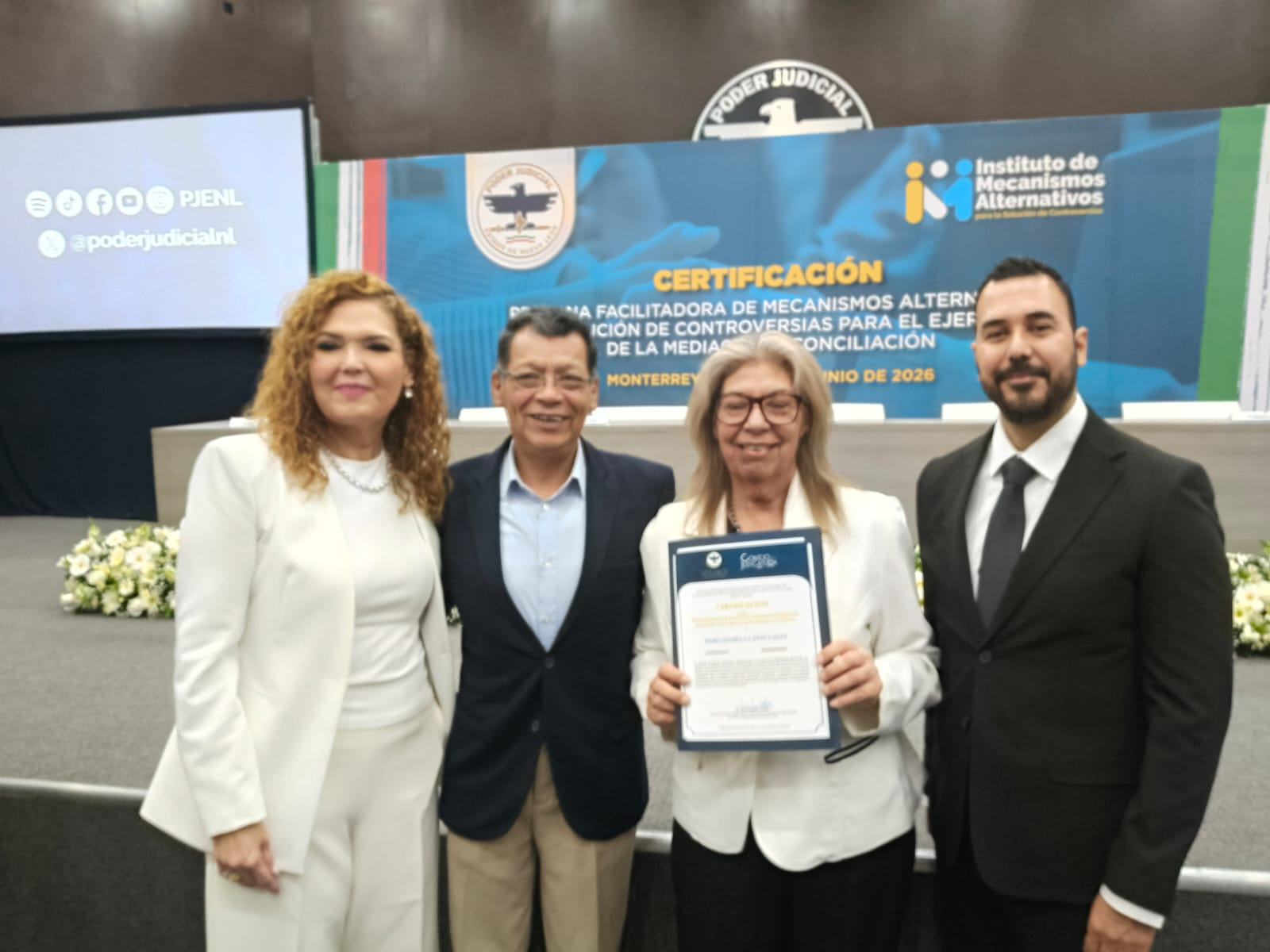Obtienen funcionarios de Monterrey Certificado Nacional en Mediación y Conciliación