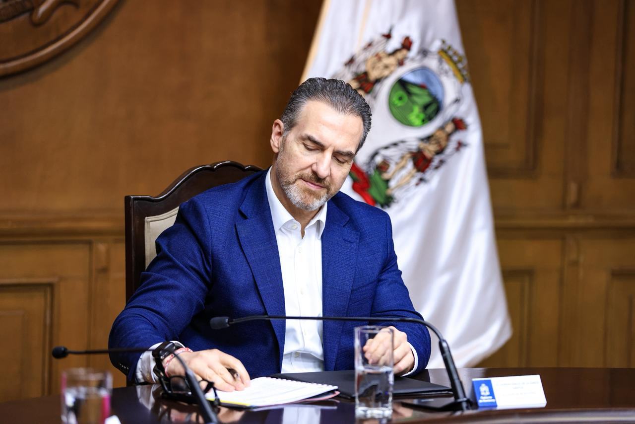 Acuerdan Monterrey e INEA impulsar conclusión de estudios básicos entre regiomontanos
