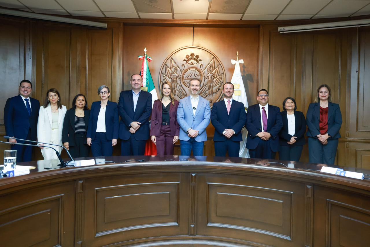Trabajarán en conjunto Monterrey y Facultad de Ciencias Políticas para la profesionalización de los servidores públicos