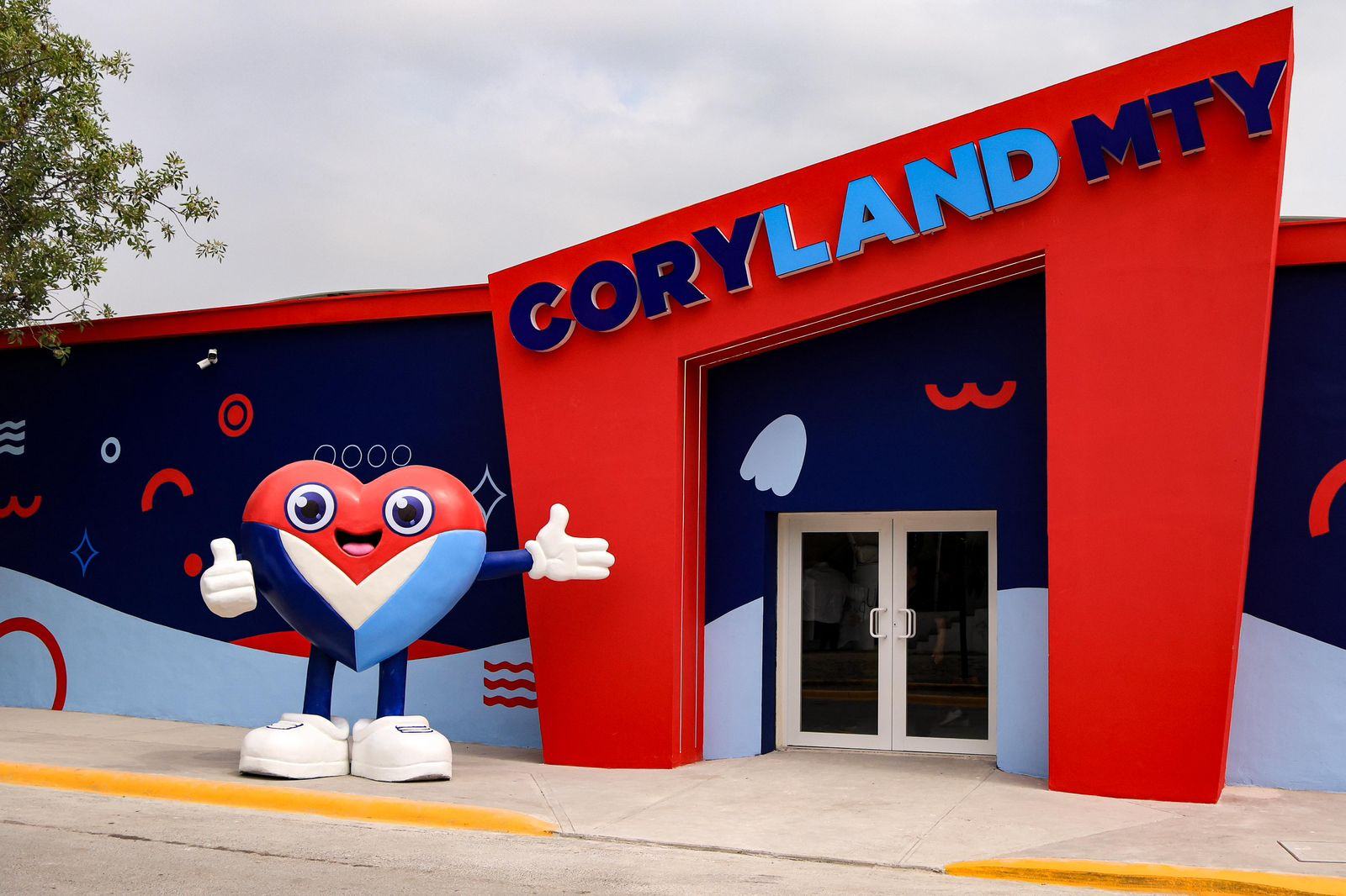 Inaugura DIF  “Coryland Mty” salón de fiestas infantiles gratuito