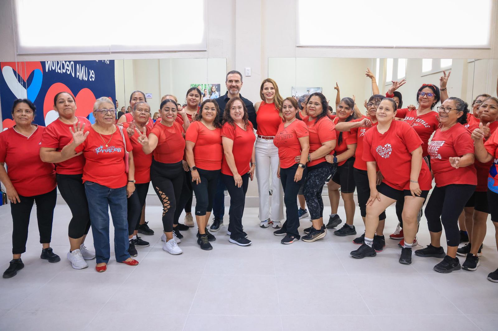 Inaugura Monterrey tres Centros DIF al poniente de la ciudad