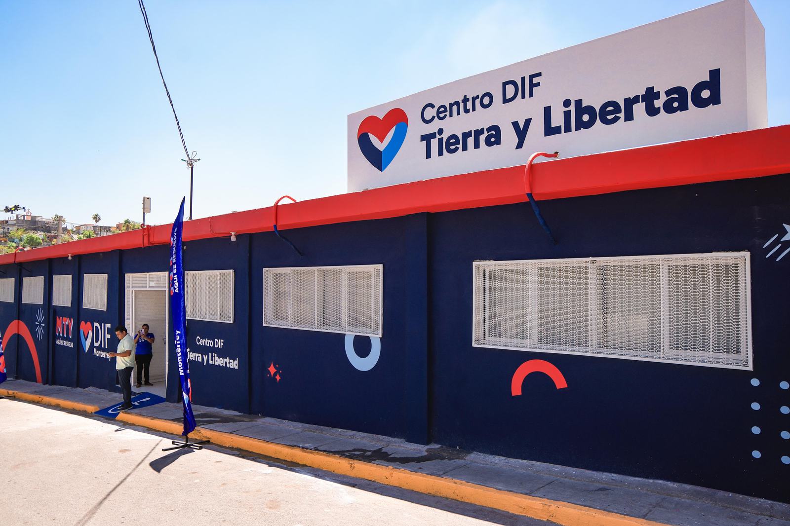 Inaugura Monterrey tres Centros DIF al poniente de la ciudad