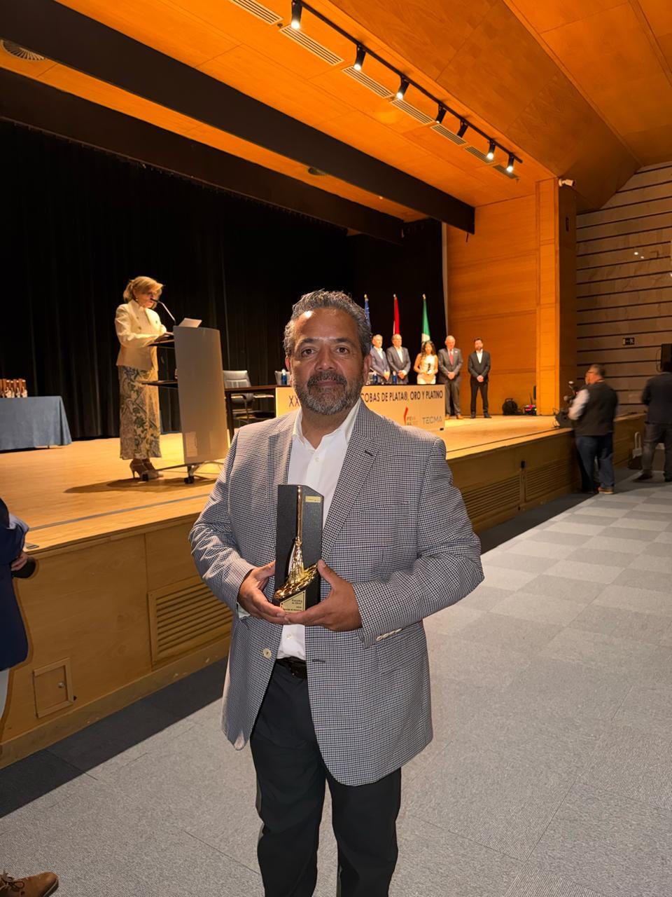 Obtiene Monterrey reconocimiento internacional “La Escoba de Oro”