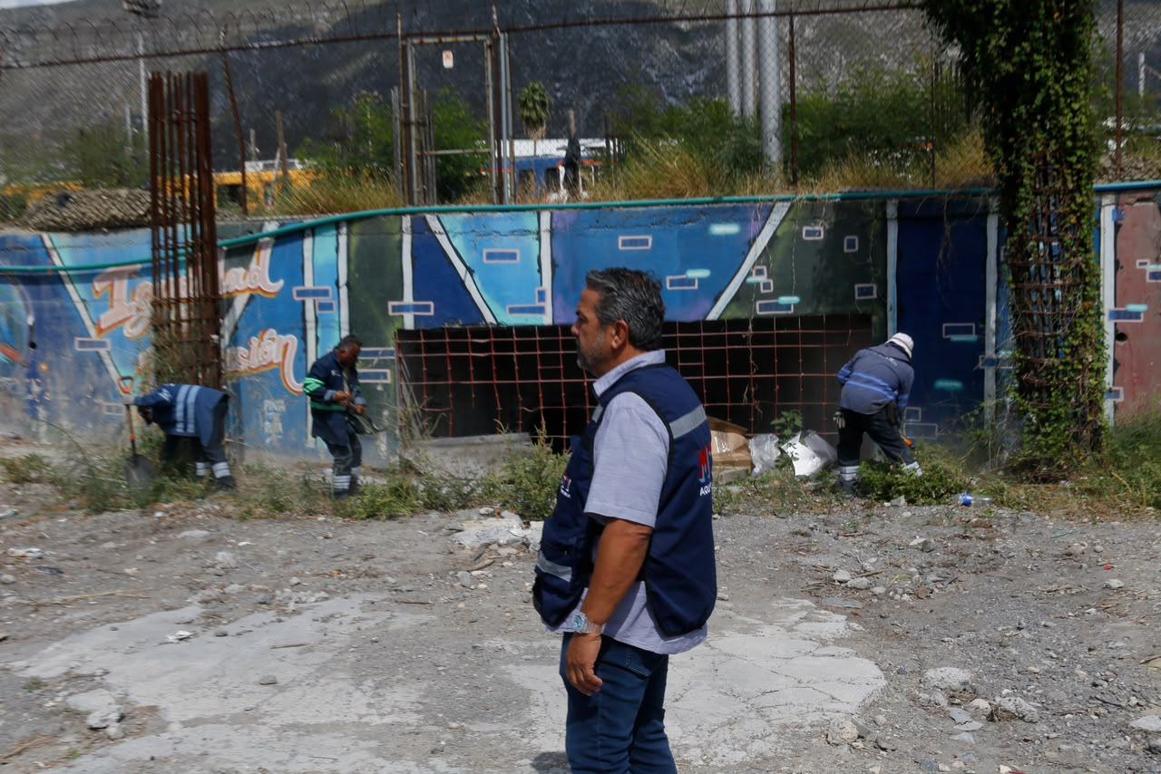 Realiza Gobierno de Monterrey limpieza preventiva ante pronósticos de lluvias