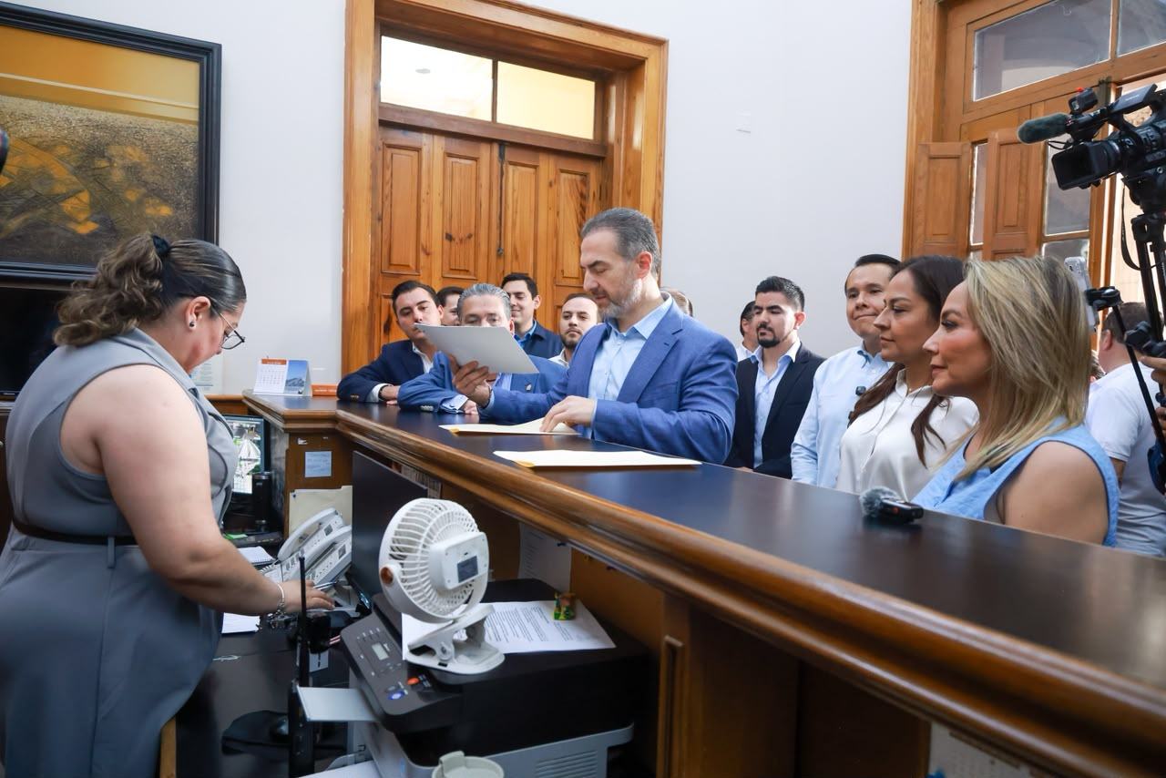 Exigen alcaldes de Nuevo León al Estado pago inmediato de adeudos a municipios