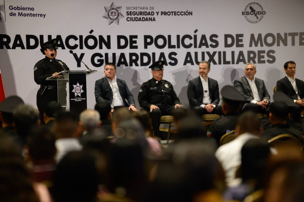 Crece fuerza policial de Monterrey con 166 nuevos elementos