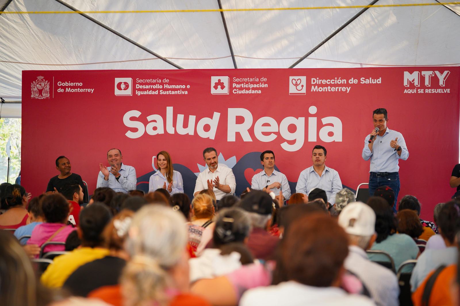 Emprende Monterrey programa Salud Regia para ampliar atención médica gratuita