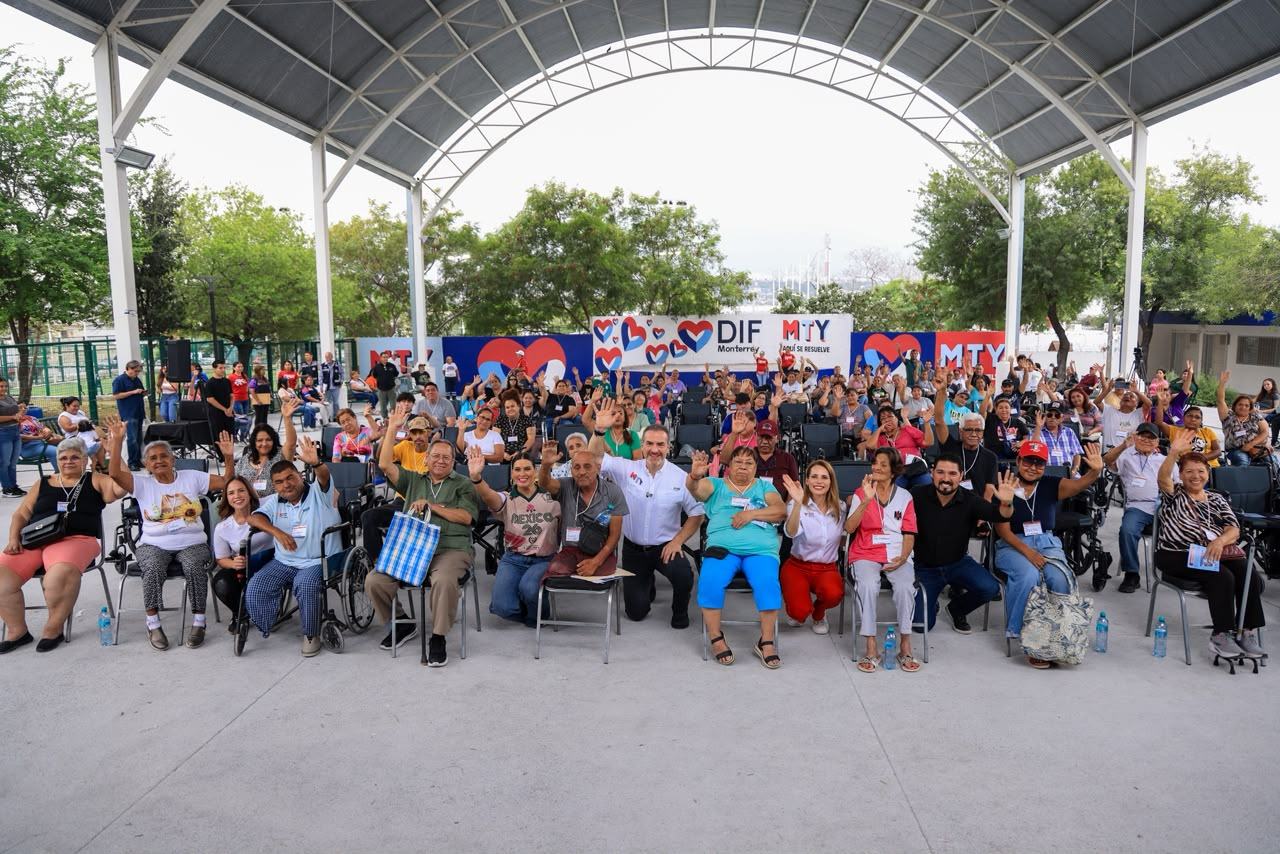 Rebasa Monterrey los 4 mil aparatos funcionales entregados a personas con discapacidad