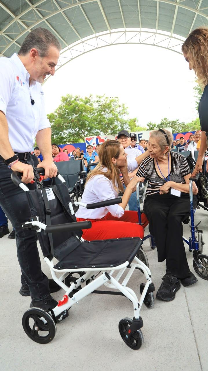 Rebasa Monterrey los 4 mil aparatos funcionales entregados a personas con discapacidad
